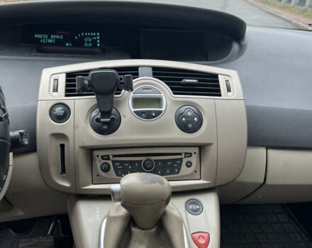 Серый Рено Сценик, объемом двигателя 1.87 л и пробегом 245 тыс. км за 5700 $, фото 8 на Automoto.ua