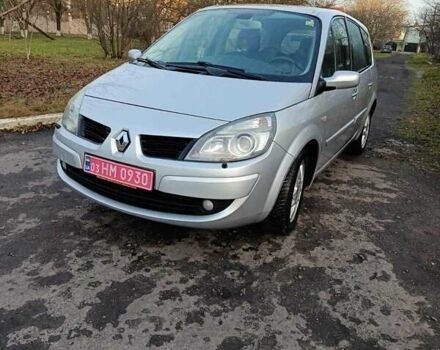 Серый Рено Сценик, объемом двигателя 0 л и пробегом 229 тыс. км за 5750 $, фото 2 на Automoto.ua