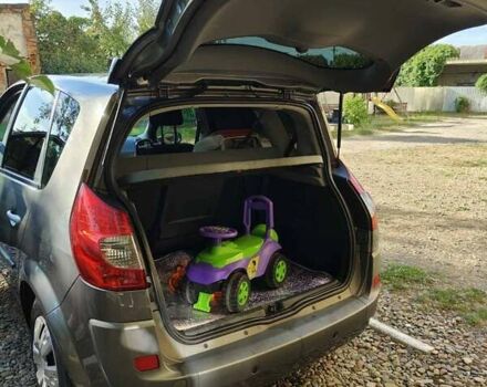 Серый Рено Сценик, объемом двигателя 1.46 л и пробегом 237 тыс. км за 5555 $, фото 2 на Automoto.ua