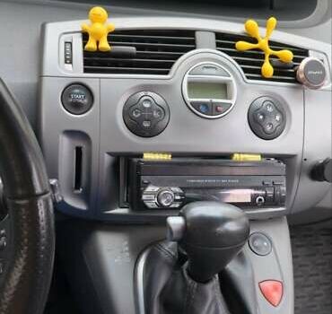 Серый Рено Сценик, объемом двигателя 1.87 л и пробегом 242 тыс. км за 5555 $, фото 8 на Automoto.ua