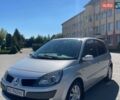 Серый Рено Сценик, объемом двигателя 1.6 л и пробегом 232 тыс. км за 5800 $, фото 1 на Automoto.ua