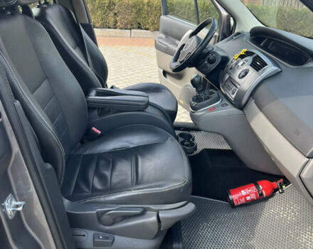 Серый Рено Сценик, объемом двигателя 1.5 л и пробегом 273 тыс. км за 4400 $, фото 14 на Automoto.ua