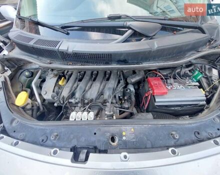 Серый Рено Сценик, объемом двигателя 2 л и пробегом 217 тыс. км за 5700 $, фото 6 на Automoto.ua