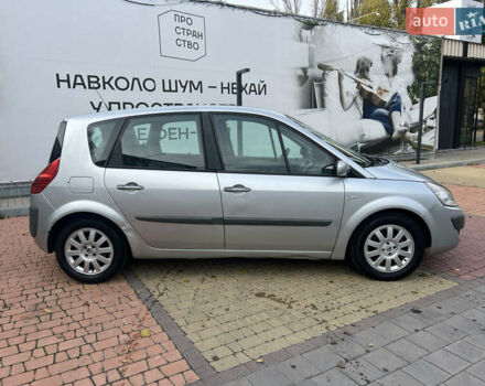 Серый Рено Сценик, объемом двигателя 1.46 л и пробегом 198 тыс. км за 4200 $, фото 3 на Automoto.ua