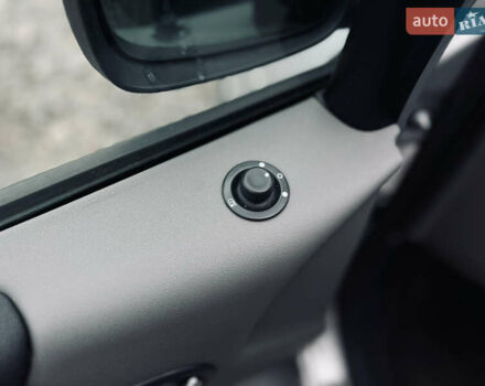 Сірий Рено Сценік, об'ємом двигуна 2 л та пробігом 128 тис. км за 7100 $, фото 18 на Automoto.ua