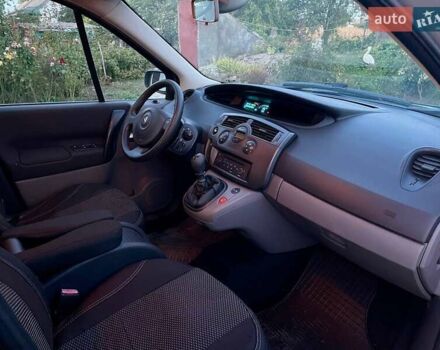 Сірий Рено Сценік, об'ємом двигуна 1.6 л та пробігом 225 тис. км за 4200 $, фото 1 на Automoto.ua