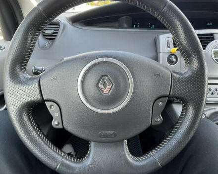 Серый Рено Сценик, объемом двигателя 1.5 л и пробегом 273 тыс. км за 4400 $, фото 11 на Automoto.ua