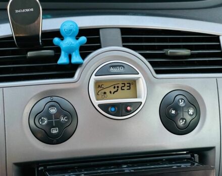 Сірий Рено Сценік, об'ємом двигуна 1.6 л та пробігом 155 тис. км за 6399 $, фото 23 на Automoto.ua