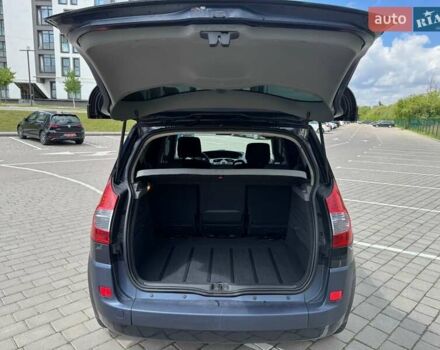 Серый Рено Сценик, объемом двигателя 2 л и пробегом 174 тыс. км за 5750 $, фото 7 на Automoto.ua