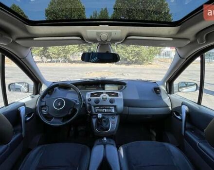 Серый Рено Сценик, объемом двигателя 2 л и пробегом 282 тыс. км за 6990 $, фото 15 на Automoto.ua