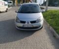 Серый Рено Сценик, объемом двигателя 2 л и пробегом 306 тыс. км за 6300 $, фото 1 на Automoto.ua