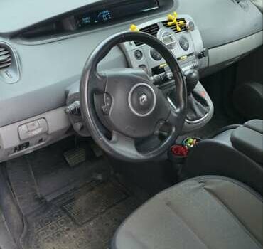 Серый Рено Сценик, объемом двигателя 1.87 л и пробегом 242 тыс. км за 5555 $, фото 7 на Automoto.ua