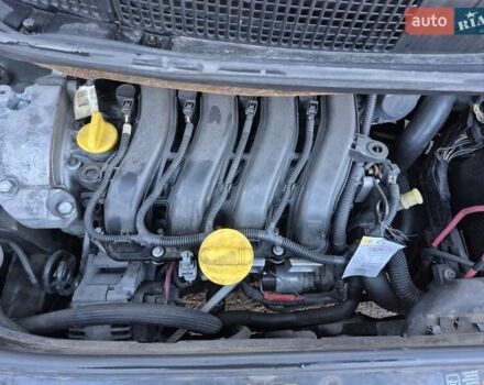 Серый Рено Сценик, объемом двигателя 1.6 л и пробегом 158 тыс. км за 5600 $, фото 21 на Automoto.ua