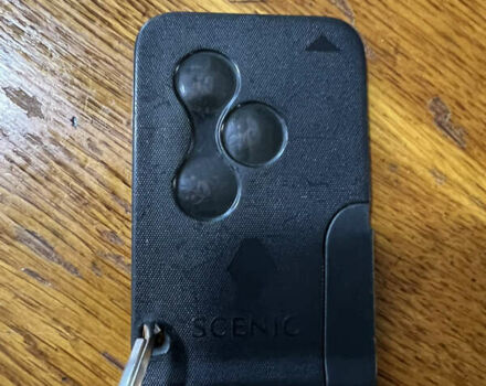 Серый Рено Сценик, объемом двигателя 1.87 л и пробегом 245 тыс. км за 5700 $, фото 16 на Automoto.ua