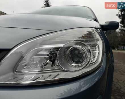 Серый Рено Сценик, объемом двигателя 1.6 л и пробегом 190 тыс. км за 5650 $, фото 31 на Automoto.ua