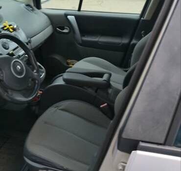 Серый Рено Сценик, объемом двигателя 1.87 л и пробегом 242 тыс. км за 5555 $, фото 6 на Automoto.ua