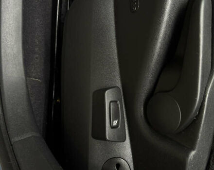 Серый Рено Сценик, объемом двигателя 1.6 л и пробегом 190 тыс. км за 5650 $, фото 13 на Automoto.ua