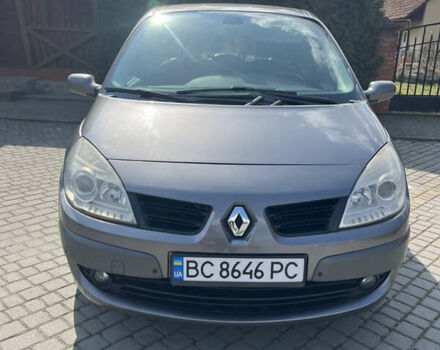 Серый Рено Сценик, объемом двигателя 1.5 л и пробегом 273 тыс. км за 4400 $, фото 6 на Automoto.ua