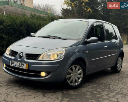 Серый Рено Сценик, объемом двигателя 1.6 л и пробегом 190 тыс. км за 5650 $, фото 1 на Automoto.ua