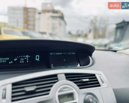 Сірий Рено Сценік, об'ємом двигуна 2 л та пробігом 128 тис. км за 7100 $, фото 15 на Automoto.ua