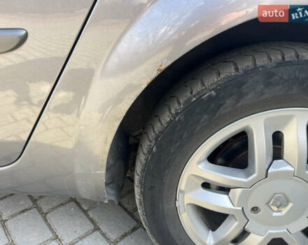 Серый Рено Сценик, объемом двигателя 1.5 л и пробегом 273 тыс. км за 4400 $, фото 18 на Automoto.ua