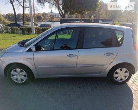 Серый Рено Сценик, объемом двигателя 1.6 л и пробегом 126 тыс. км за 5500 $, фото 3 на Automoto.ua