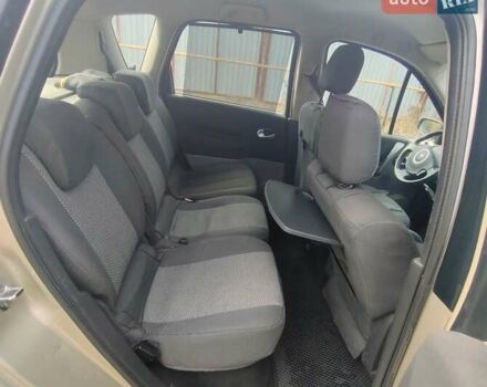 Сірий Рено Сценік, об'ємом двигуна 1.6 л та пробігом 230 тис. км за 4300 $, фото 3 на Automoto.ua