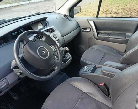 Серый Рено Сценик, объемом двигателя 0 л и пробегом 229 тыс. км за 5750 $, фото 16 на Automoto.ua