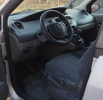 Серый Рено Сценик, объемом двигателя 1.6 л и пробегом 239 тыс. км за 5800 $, фото 3 на Automoto.ua