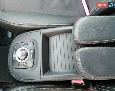 Серый Рено Сценик, объемом двигателя 0 л и пробегом 229 тыс. км за 5750 $, фото 23 на Automoto.ua