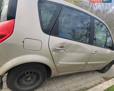 Сірий Рено Сценік, об'ємом двигуна 1.6 л та пробігом 230 тис. км за 4300 $, фото 4 на Automoto.ua