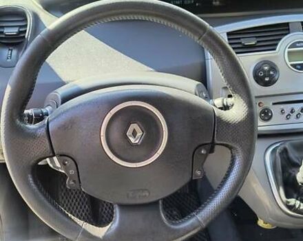 Рено Сценик 2008 в Нежине на Automoto.ua Серый Рено Сценик, объемом двигателя 2 л и пробегом 244 тыс. км за 5800 $, фото 6 на Automoto.ua