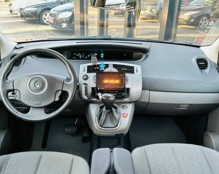Сірий Рено Сценік, об'ємом двигуна 1.6 л та пробігом 155 тис. км за 6399 $, фото 13 на Automoto.ua