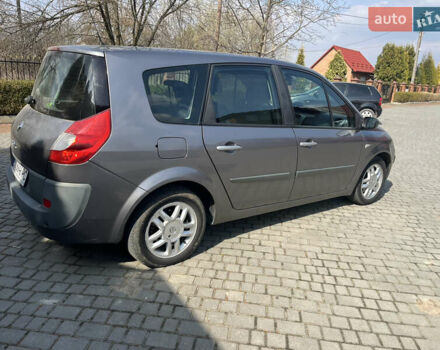 Серый Рено Сценик, объемом двигателя 1.5 л и пробегом 273 тыс. км за 4400 $, фото 5 на Automoto.ua