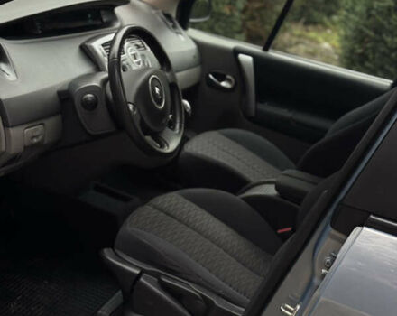 Серый Рено Сценик, объемом двигателя 1.6 л и пробегом 190 тыс. км за 5650 $, фото 12 на Automoto.ua