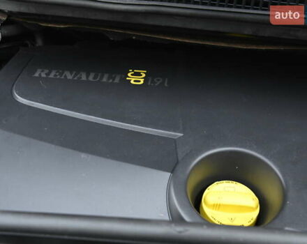 Серый Рено Сценик, объемом двигателя 1.9 л и пробегом 270 тыс. км за 5300 $, фото 18 на Automoto.ua