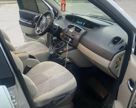 Сірий Рено Сценік, об'ємом двигуна 1.5 л та пробігом 340 тис. км за 5500 $, фото 17 на Automoto.ua