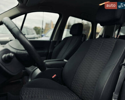 Сірий Рено Сценік, об'ємом двигуна 2 л та пробігом 128 тис. км за 7100 $, фото 20 на Automoto.ua