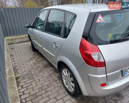 Серый Рено Сценик, объемом двигателя 2 л и пробегом 217 тыс. км за 5700 $, фото 4 на Automoto.ua