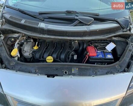 Серый Рено Сценик, объемом двигателя 0 л и пробегом 239 тыс. км за 6550 $, фото 14 на Automoto.ua