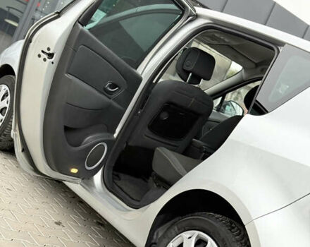 Серый Рено Сценик, объемом двигателя 1.6 л и пробегом 196 тыс. км за 6700 $, фото 63 на Automoto.ua