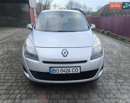 Сірий Рено Сценік, об'ємом двигуна 1.46 л та пробігом 207 тис. км за 6200 $, фото 1 на Automoto.ua
