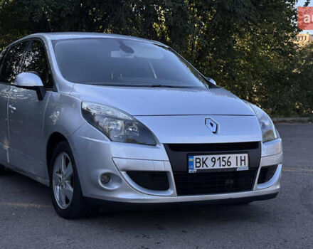 Серый Рено Сценик, объемом двигателя 2 л и пробегом 272 тыс. км за 6800 $, фото 12 на Automoto.ua