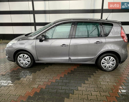 Серый Рено Сценик, объемом двигателя 1.6 л и пробегом 214 тыс. км за 7350 $, фото 24 на Automoto.ua