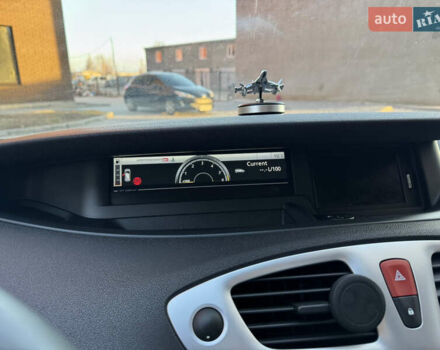 Сірий Рено Сценік, об'ємом двигуна 1.46 л та пробігом 265 тис. км за 5350 $, фото 10 на Automoto.ua