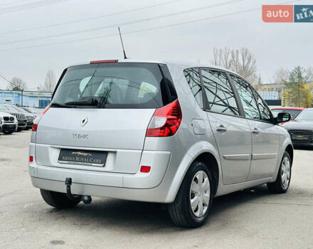 Серый Рено Сценик, объемом двигателя 1.6 л и пробегом 540 тыс. км за 6900 $, фото 9 на Automoto.ua