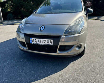 Сірий Рено Сценік, об'ємом двигуна 1.6 л та пробігом 230 тис. км за 5900 $, фото 1 на Automoto.ua