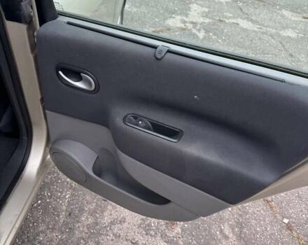 Серый Рено Сценик, объемом двигателя 2 л и пробегом 216 тыс. км за 5000 $, фото 12 на Automoto.ua