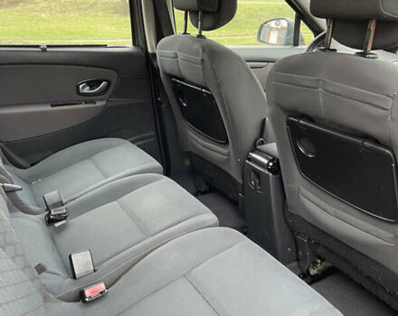 Сірий Рено Сценік, об'ємом двигуна 1.5 л та пробігом 268 тис. км за 6450 $, фото 17 на Automoto.ua