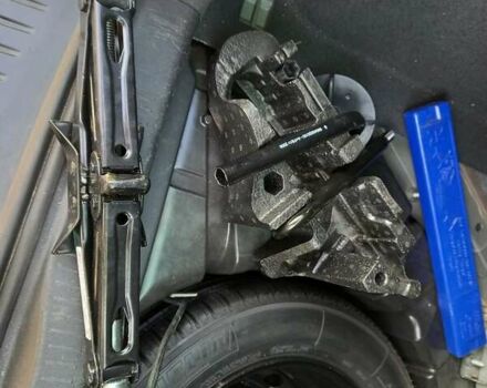 Рено Сценик 2009 в Болграде на Automoto.ua Серый Рено Сценик, объемом двигателя 1.4 л и пробегом 193 тыс. км за 6700 $, фото 38 на Automoto.ua